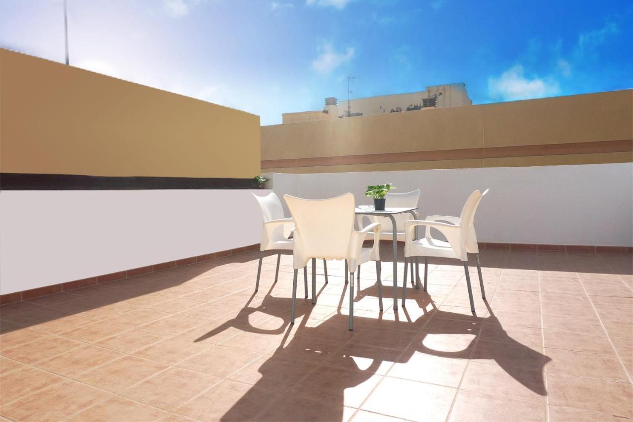 פוארטו דל רוסריו Fuerteventura Beach Vacations And Blue Mango Surf&Fitness Center At Charco מראה חיצוני תמונה
